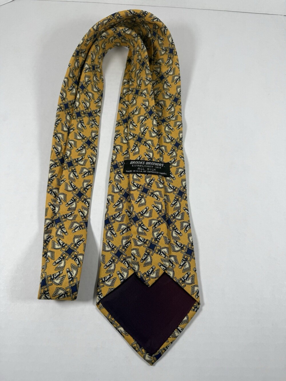 Brooks Brothers Yellow Silk TieHorse Pattern Made in USA 3.75"